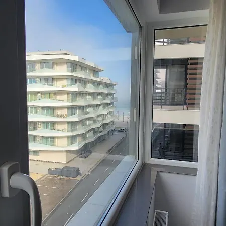 Apartment Zone Mamaia Nord 20 *